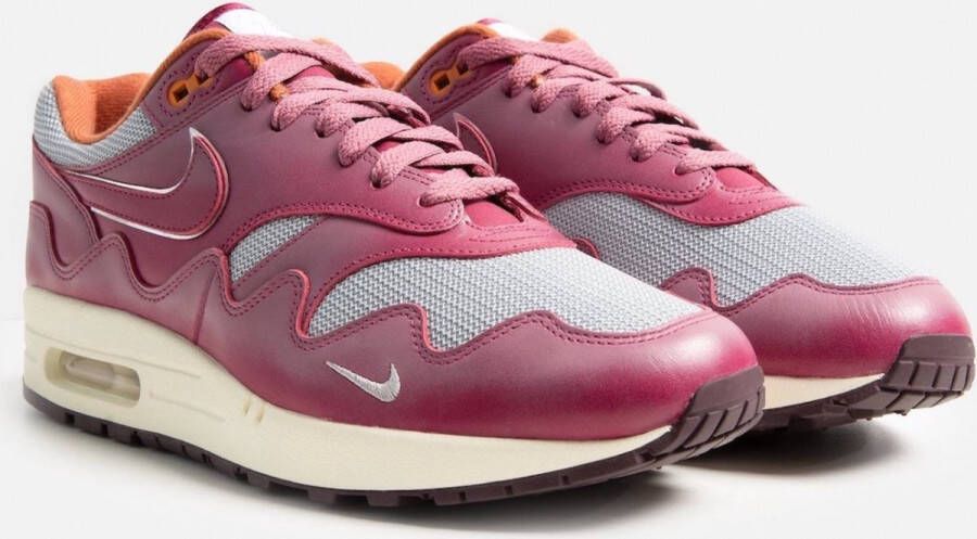Nike Sneakers Air Max 1 Patta Waves Rush Maroon