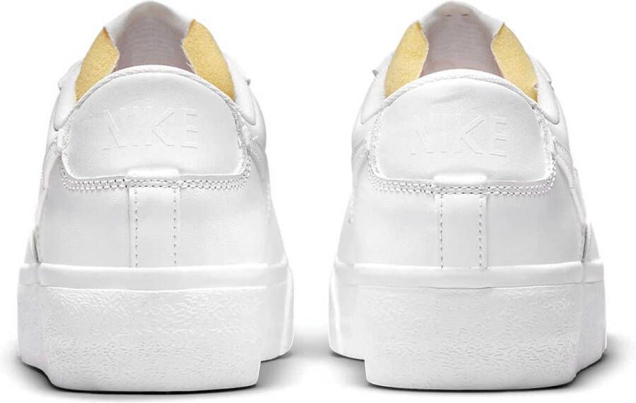Nike Wmns Blazer Low Platform Basketball Schoenen white white black maat: 39 beschikbare maaten:37.5 38.5 39 40.5 36.5 42 - Foto 8