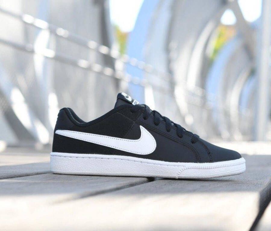 Nike Sneakers Vrouwen zwart wit