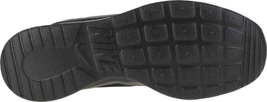 Nike Tanjun Heren Sneakers Black Black-Barely Volt