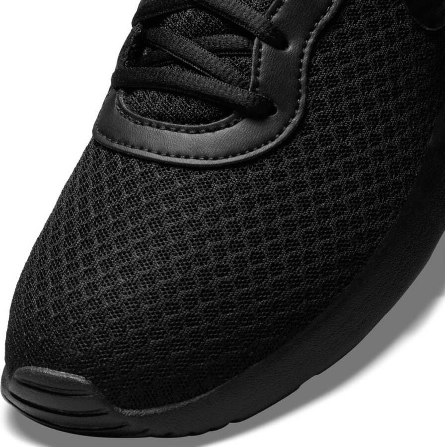 Nike Tanjun Sneakers Black Barely Volt Dames