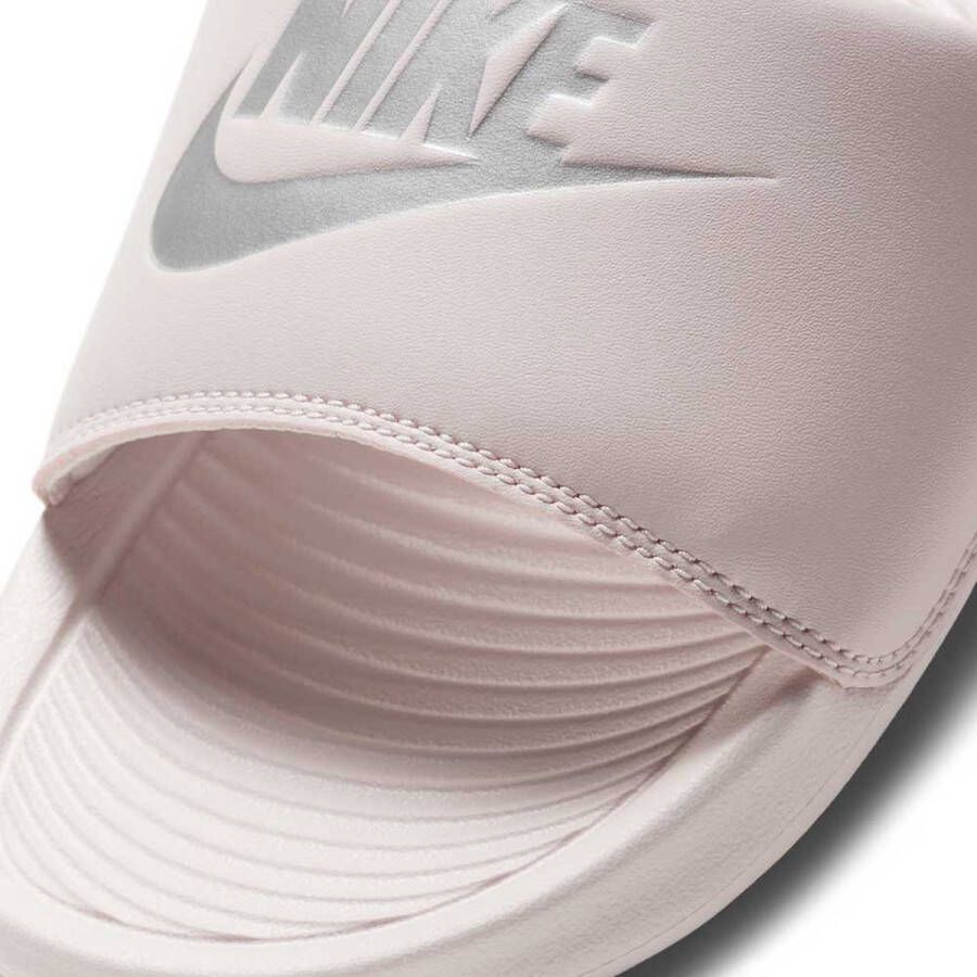 Nike Victori One Flip Flops