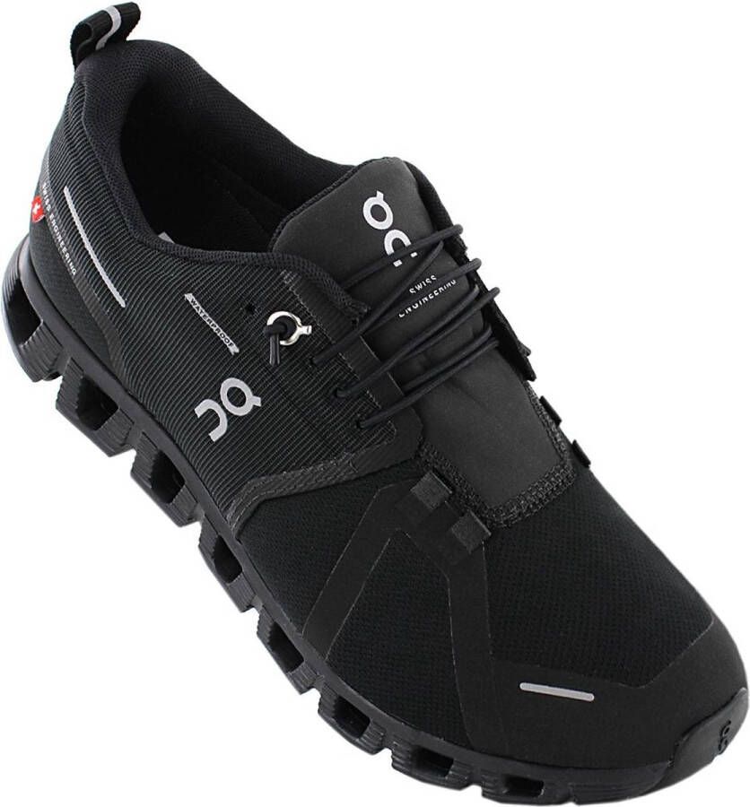 ON Cloud 5 Waterproof Hardloopsneakers Dames Zwart