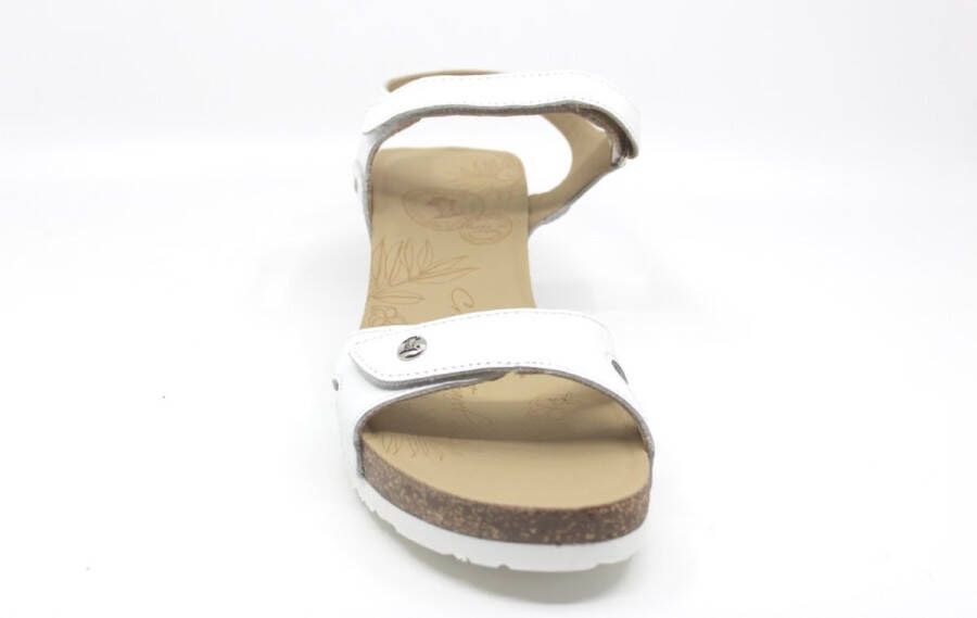 Panama Jack Julia Basics B17 sandalen met sleehak wit