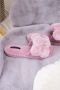 Pretty You Londen Dolly Pompompantoffels in roze - Thumbnail 4