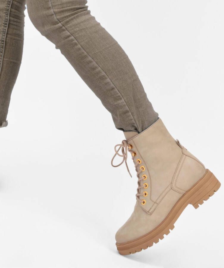 PS Poelman Dames MINK Suède Leren Nubuck Veter Laarzen met Stoere Profielzool en Gouden Details Beige Taupe