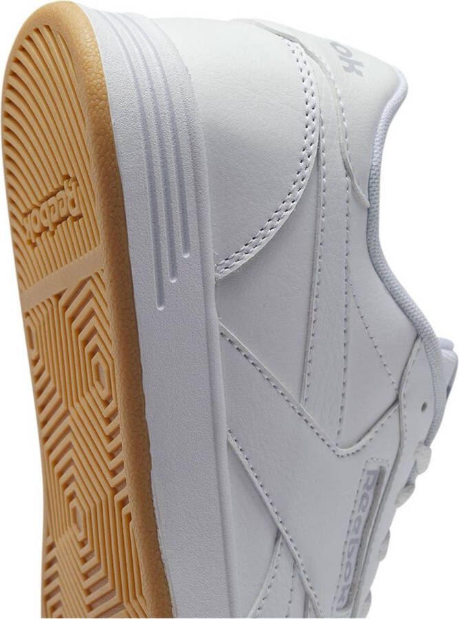 REEBOK CLASSICS Court Advance Sneakers Beige Man
