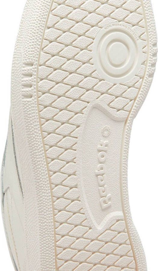 REEBOK Lage Sneakers Dames Club C 85 Woman Maat: 37 Materiaal: Leer Kleur: Wit