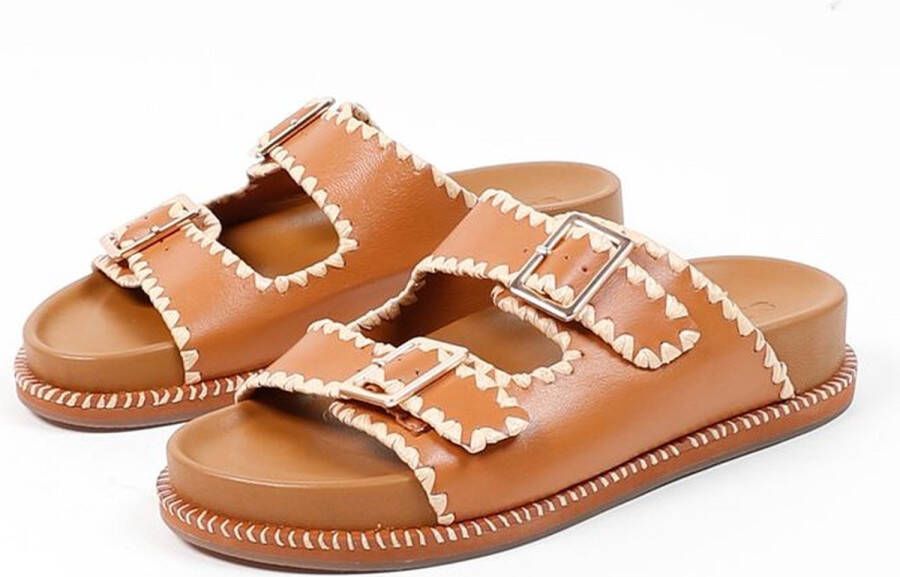 Sacha Dames Camel leren slippers met gespen