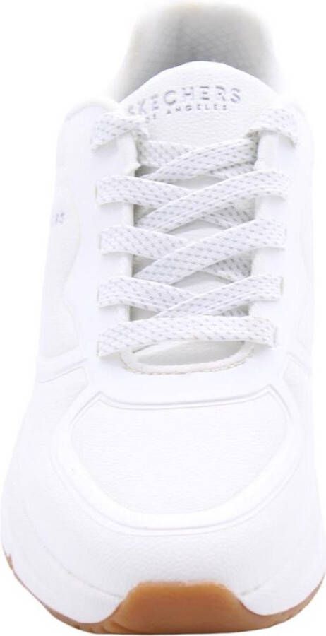 Skechers Arch Fit S-Miles- Mile Makers Dames Sneakers Wit