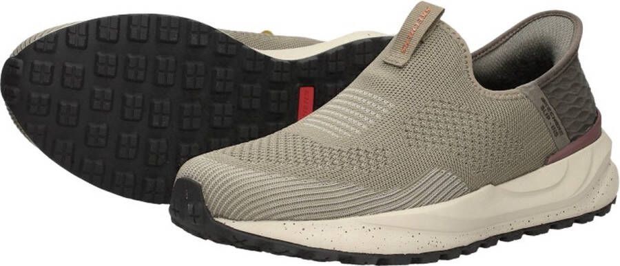 Skechers Bogdin Slip-ins Instappers taupe Textiel