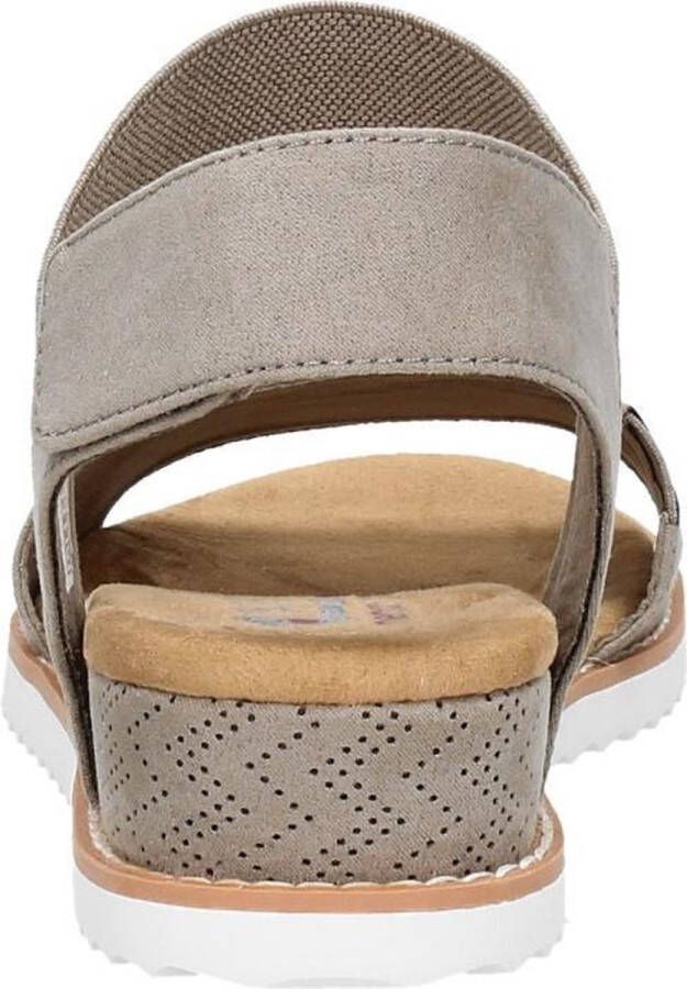 Skechers Desert Kiss sandalen taupe