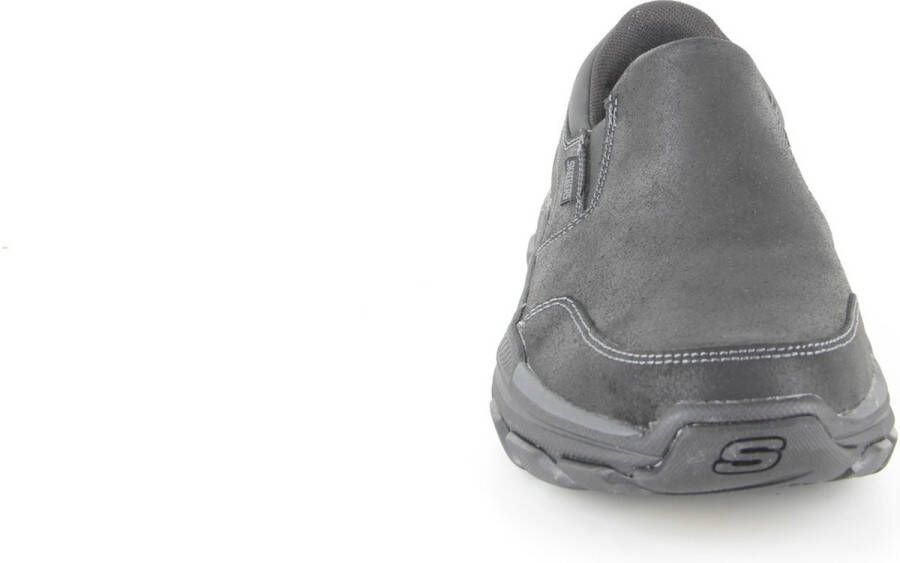 Skechers Relaxed Fit: Respected Calum Sportief zwart