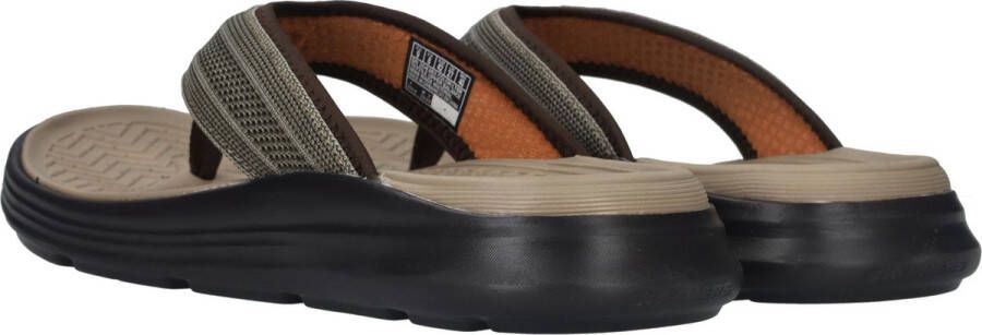 Skechers Sargo Relaxed Fit slippers bruin