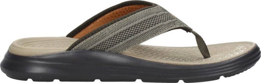 Skechers Sargo Relaxed Fit slippers bruin