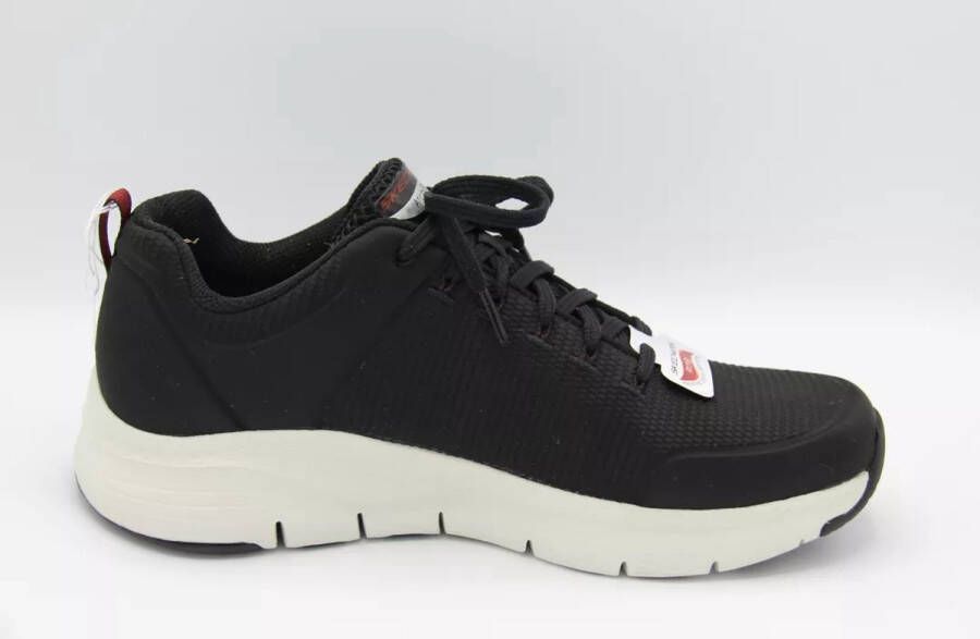 Skechers Sneakers Zwart Textiel
