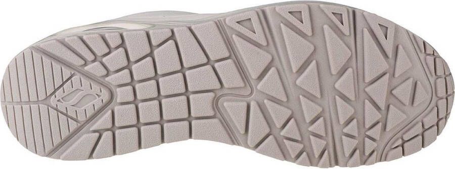 Skechers Uno-Stand on Air 73690-OFWT Vrouwen Beige Sneakers