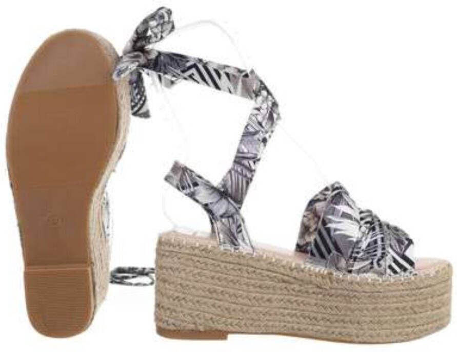 Small Swan dames wikkel sandalen met plateauzool