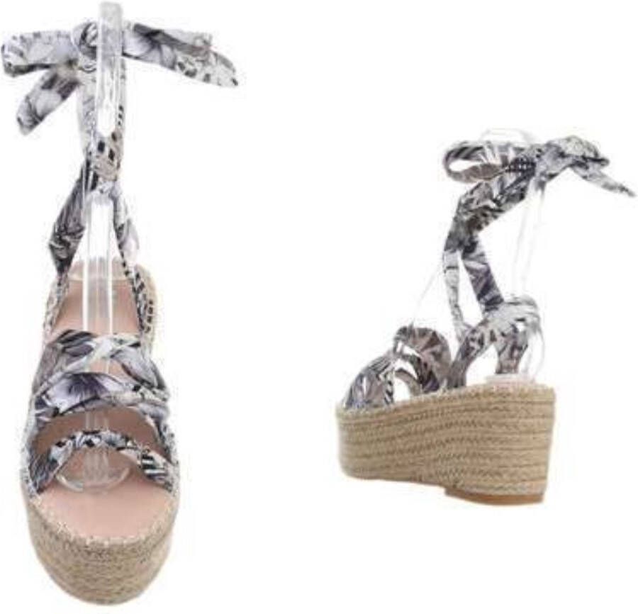 Small Swan dames wikkel sandalen met plateauzool