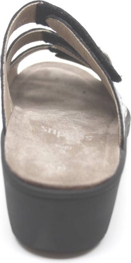 Solidus Solid 30702 Bruine dames lak slipper met drie klittenbanden