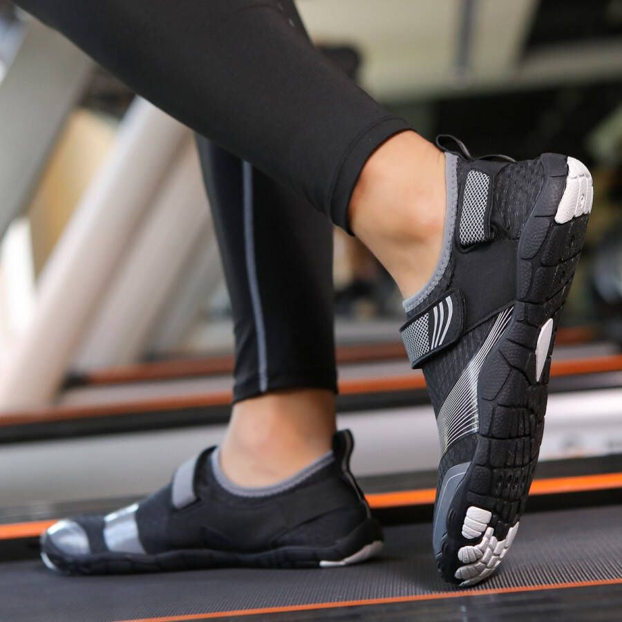 SOMIC Waterschoenen Aquaschoenen Trail Running Schoenen Fitnessschoenen -Outdoor Ademend Antislip Instelbaar Klittenband Schnell Trocknend trailschoenen Zwart
