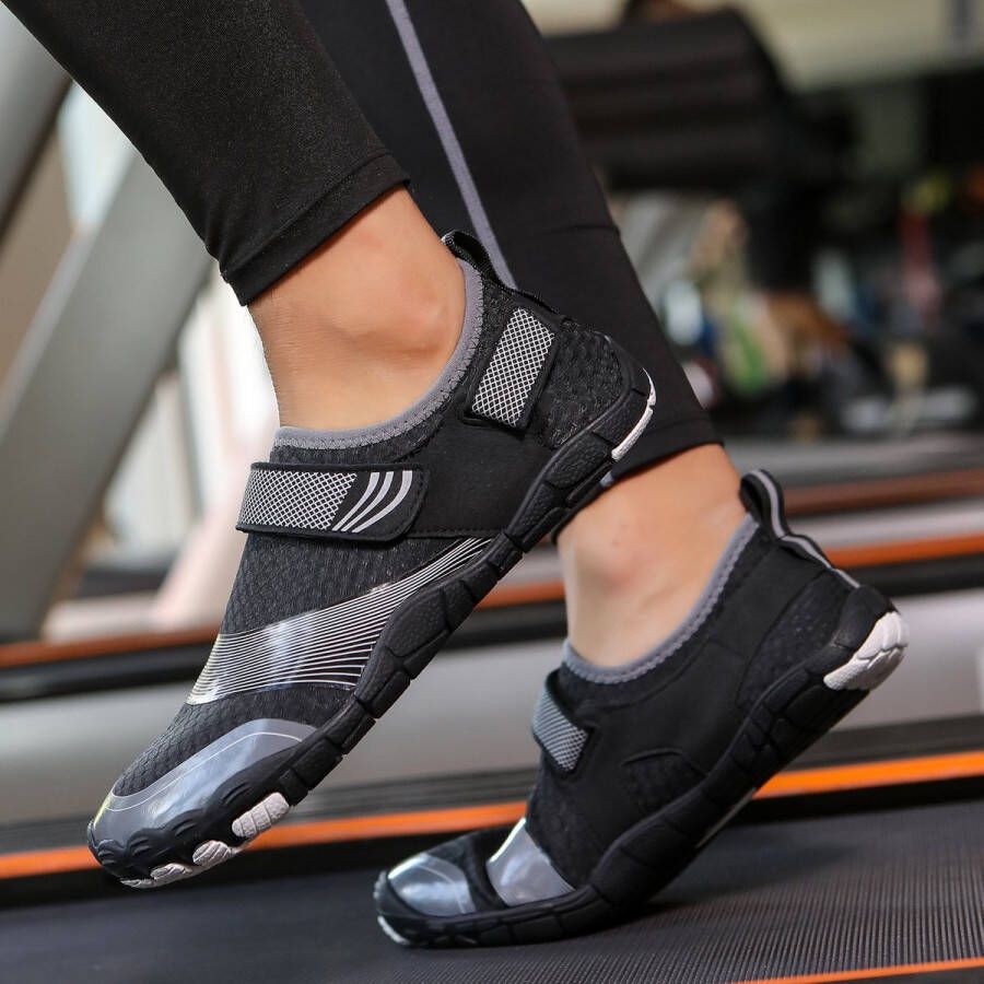 SOMIC Waterschoenen Aquaschoenen Trail Running Schoenen Fitnessschoenen -Outdoor Ademend Antislip Instelbaar Klittenband Schnell Trocknend trailschoenen Zwart