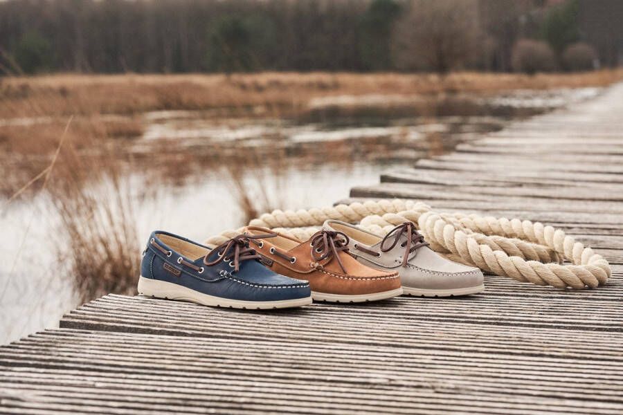 Travelin Seaport Dames Instappers Leren Moccasins met veter Cognac