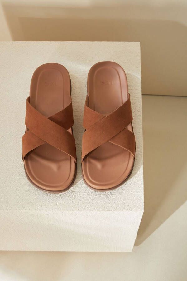 UGG Slippers Slides Heren 1124902 sue Cognac