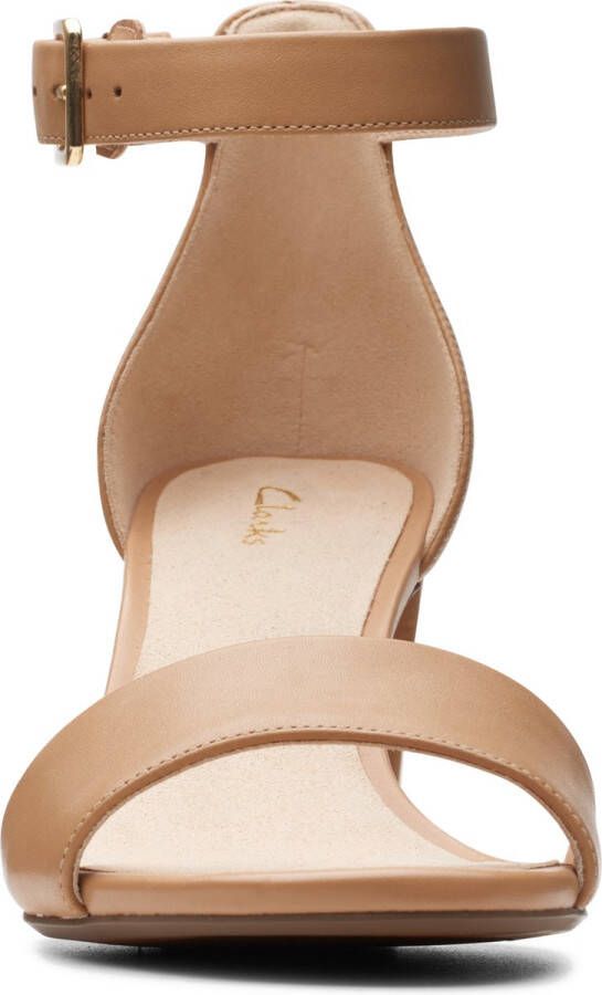 Clarks Pump Sandaal Deva Mae Camel Leather