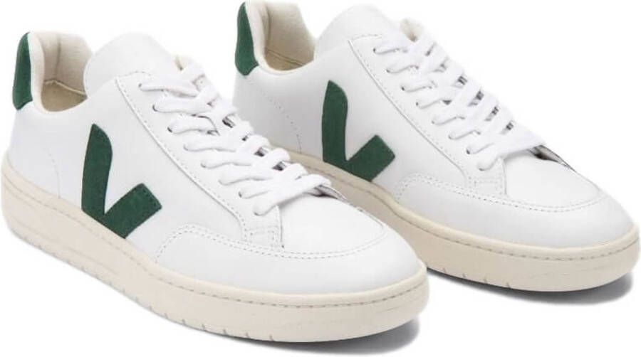 Veja Heren V-12 Leather Sneakers Wit