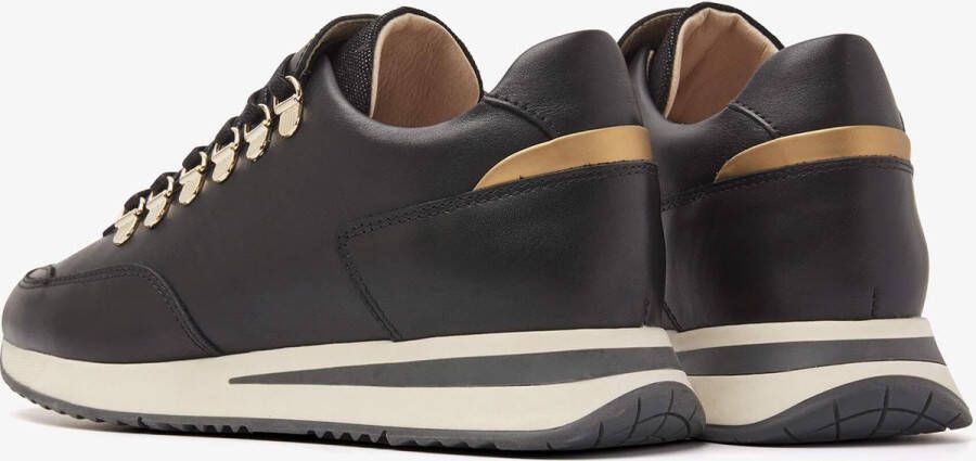 VIA VAI Nora Sade Sneakers Leer Zwart