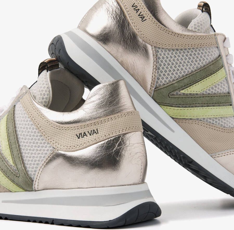 VIA VAI Nora Vibe Sneakers Metallic Goud