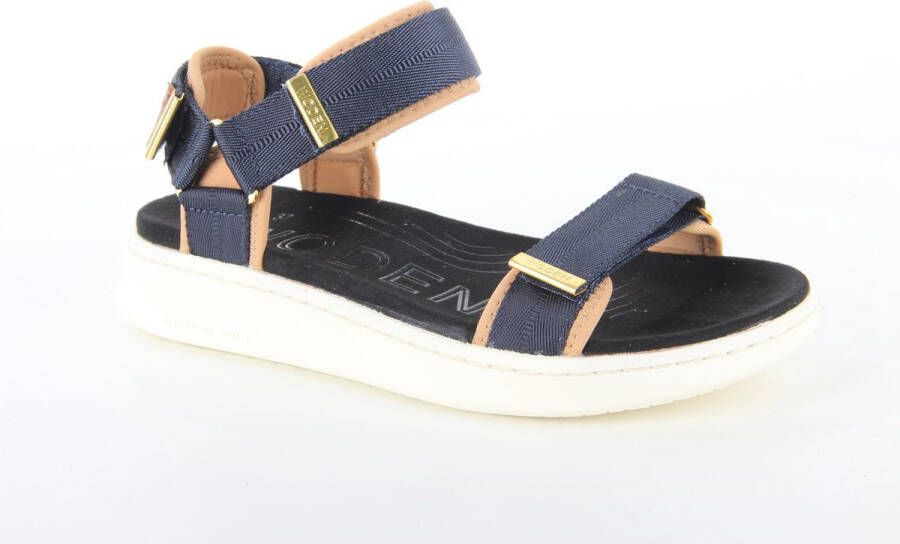 Woden Sandalen Line