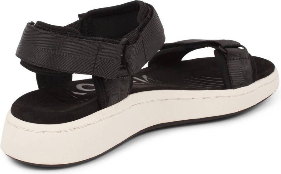 Woden Sandalen Line