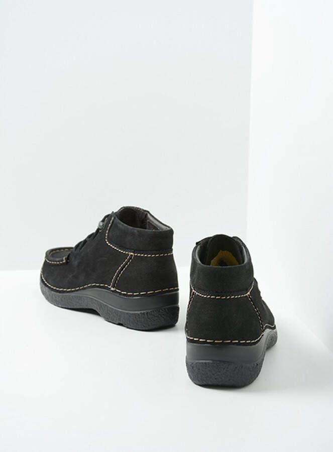 Wolky Hoge veterschoenen Seamy Moc zwart nubuck