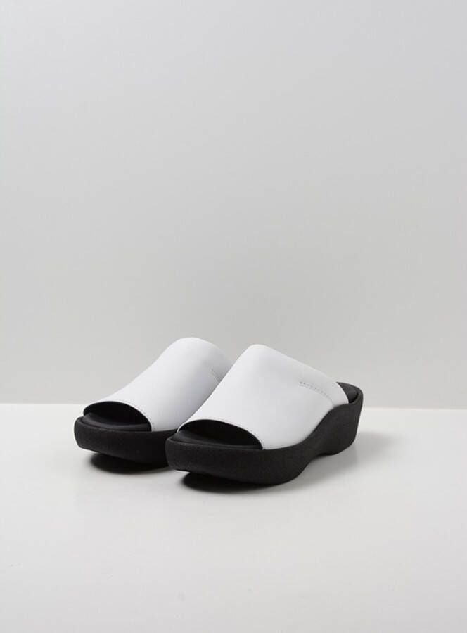 Wolky Slippers Nassau wit leer