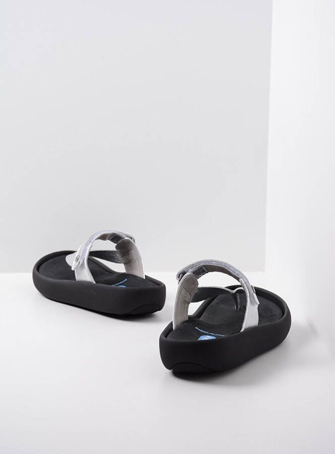 Wolky Slippers Peace zilver leer