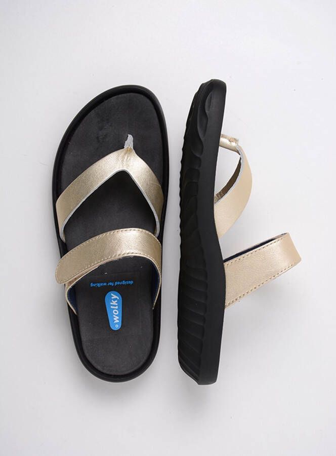 Wolky Slippers Tahiti goud leer