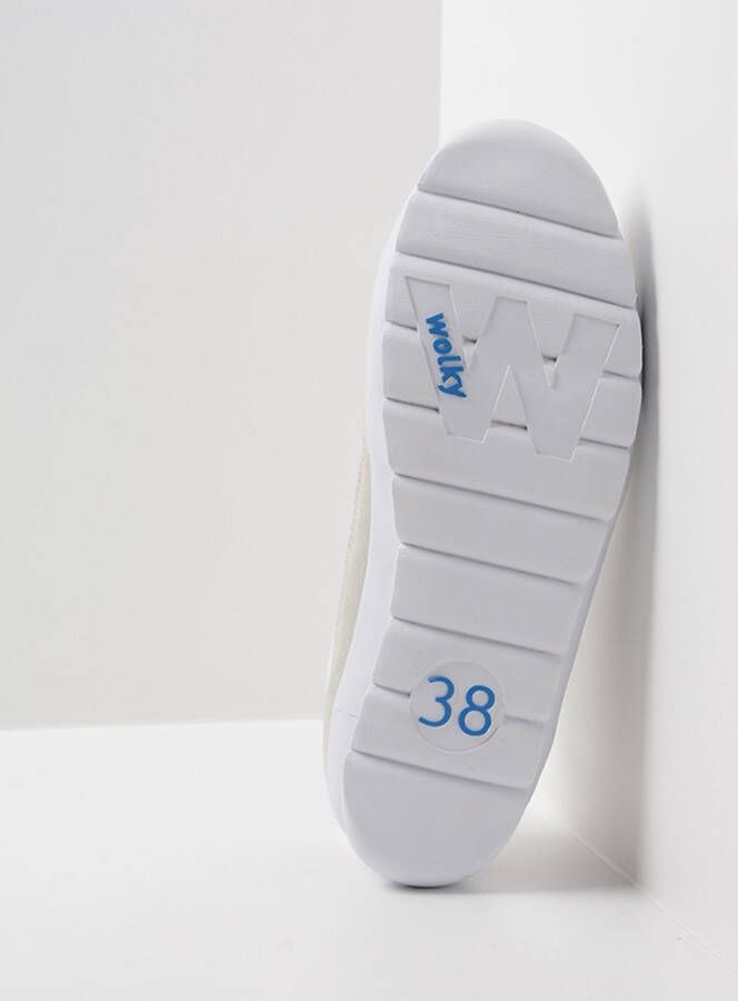 Wolky Veterschoenen Babati ijswit canvas suede