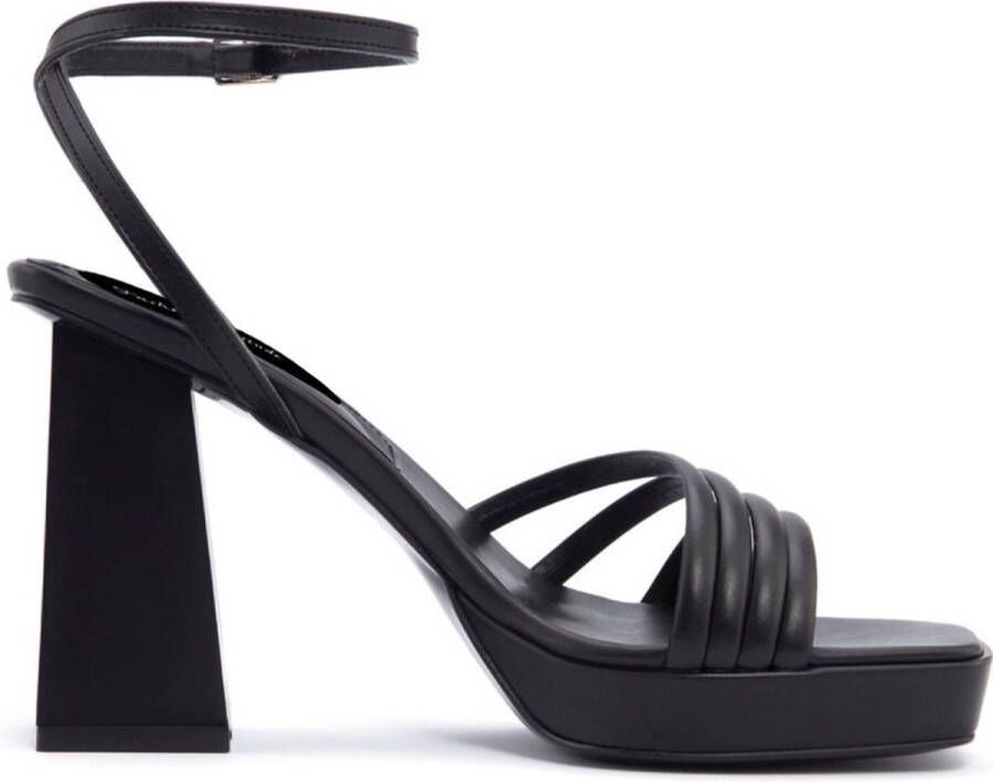 Fashion Attitude Sandalen FAME23-SS3Y0589-101-BLACK Vrouw
