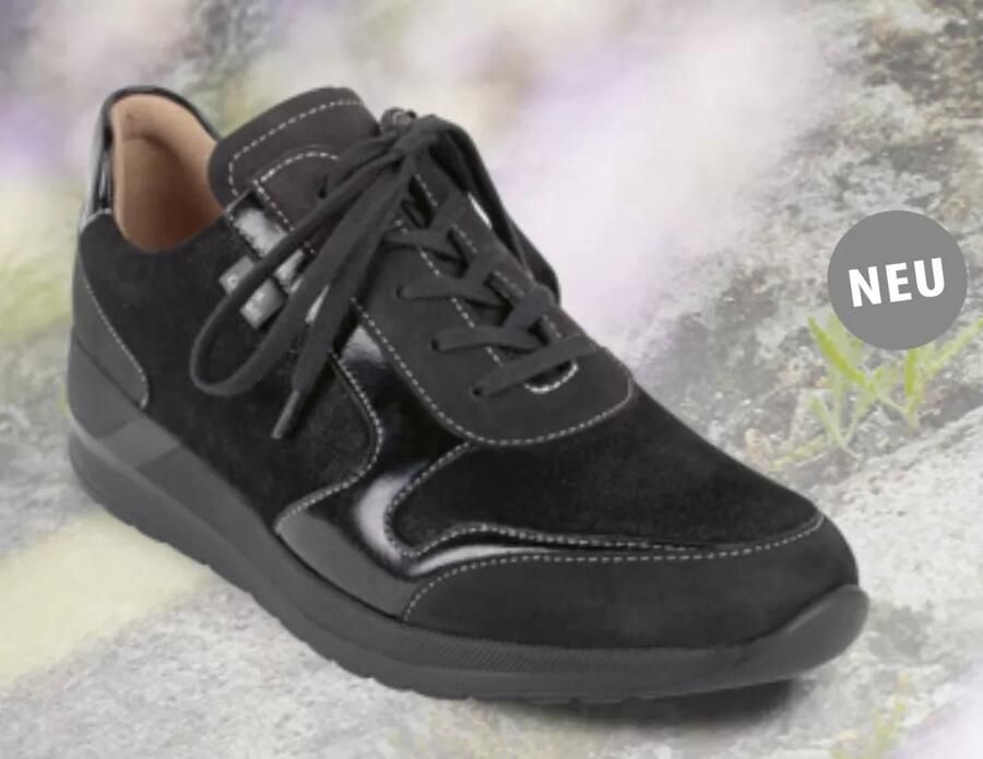FinnComfort Finn comfort Mori zwarte veterschon lak en stretch
