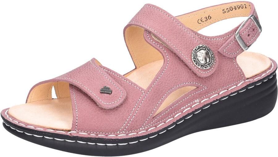 Finn Comfort Sandalen met sleehak