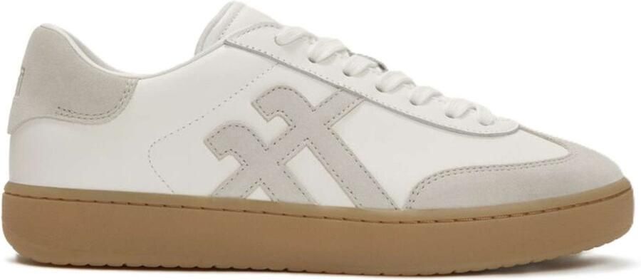 FitFlop The Dash T-Toe Leather Suede Sneakers WIT