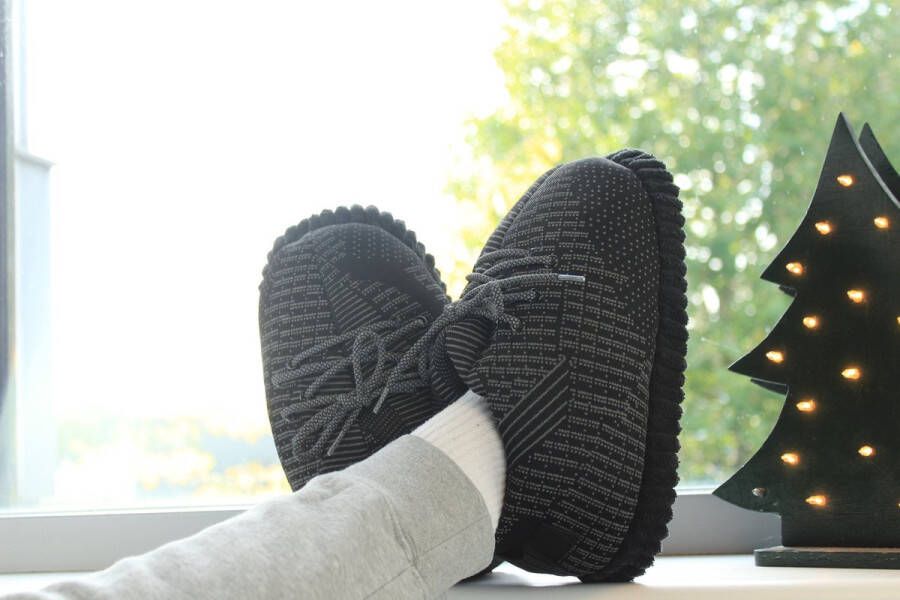 Footzy YZY Reflect black Sneaker sloffen nike stijl One size fits all Pantoffels yeezy stijl