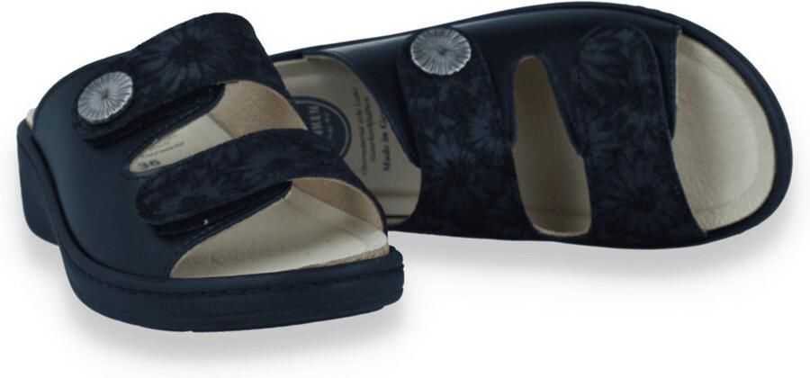 FRANKEN SCHUHE Dames Slipper Black Flower Zwart
