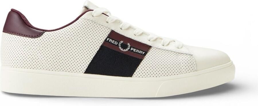 Fred Perry Lage Sneakers Spencer Perf Leather Branded Tape