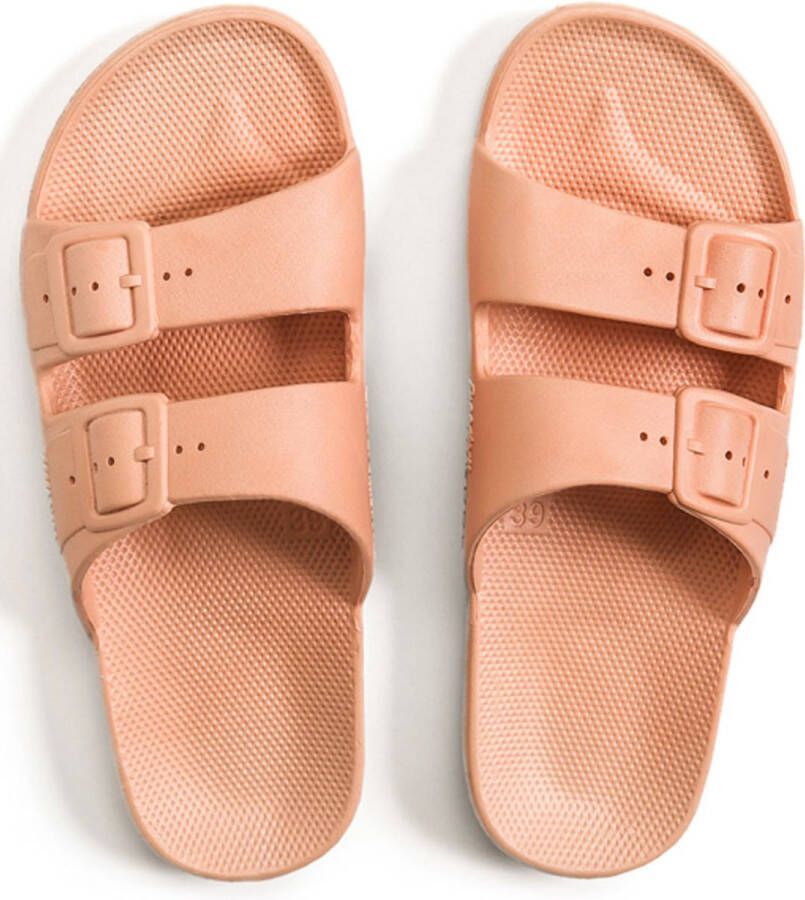 Freedom Moses Apricot Slipper