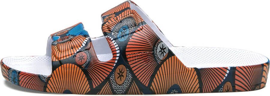 Freedom Moses Slippers Slides Vegan Kenya White Print- Wit