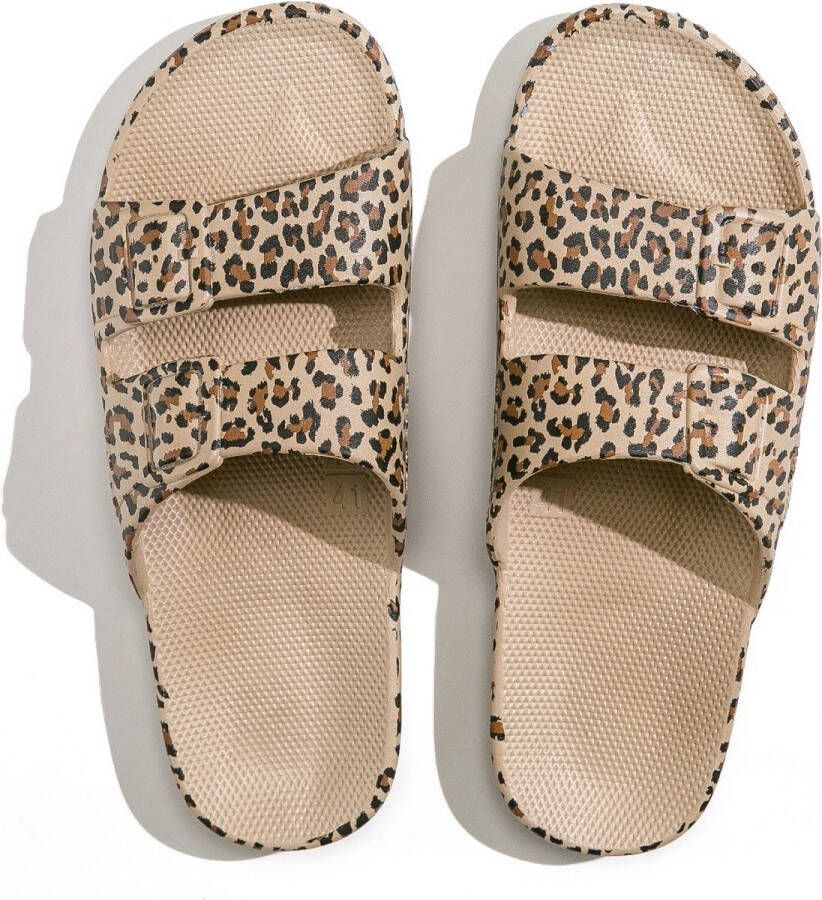 Freedom Moses slippers met panterprint beige Kunststof Panterprint 37 38