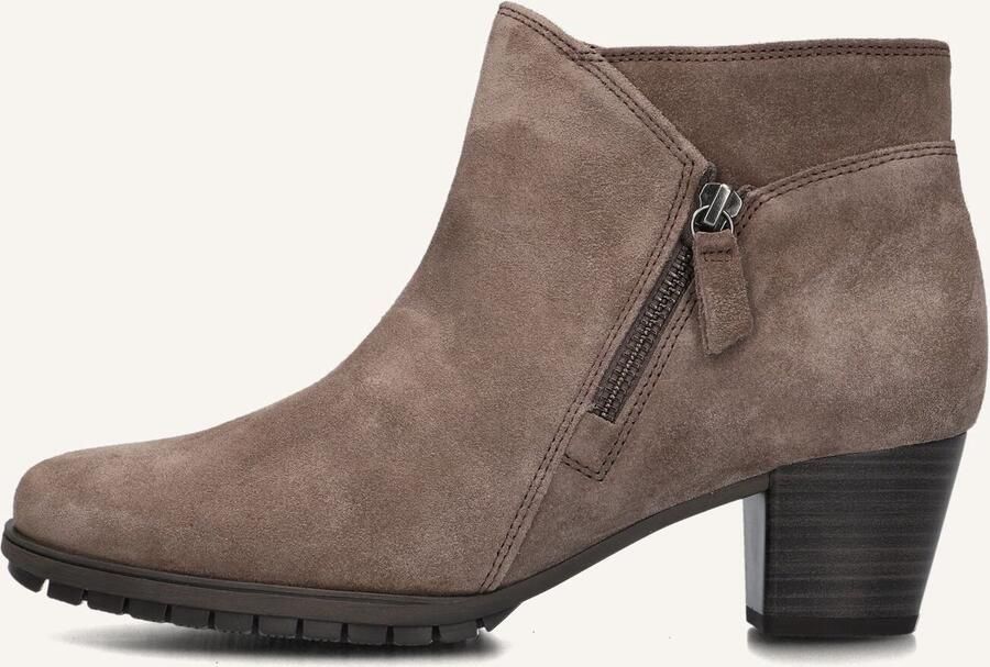 GABOR Enkellaarsjes Dames 603.1 Maat: 37 5 Materiaal: Suède Kleur: Taupe - Foto 2